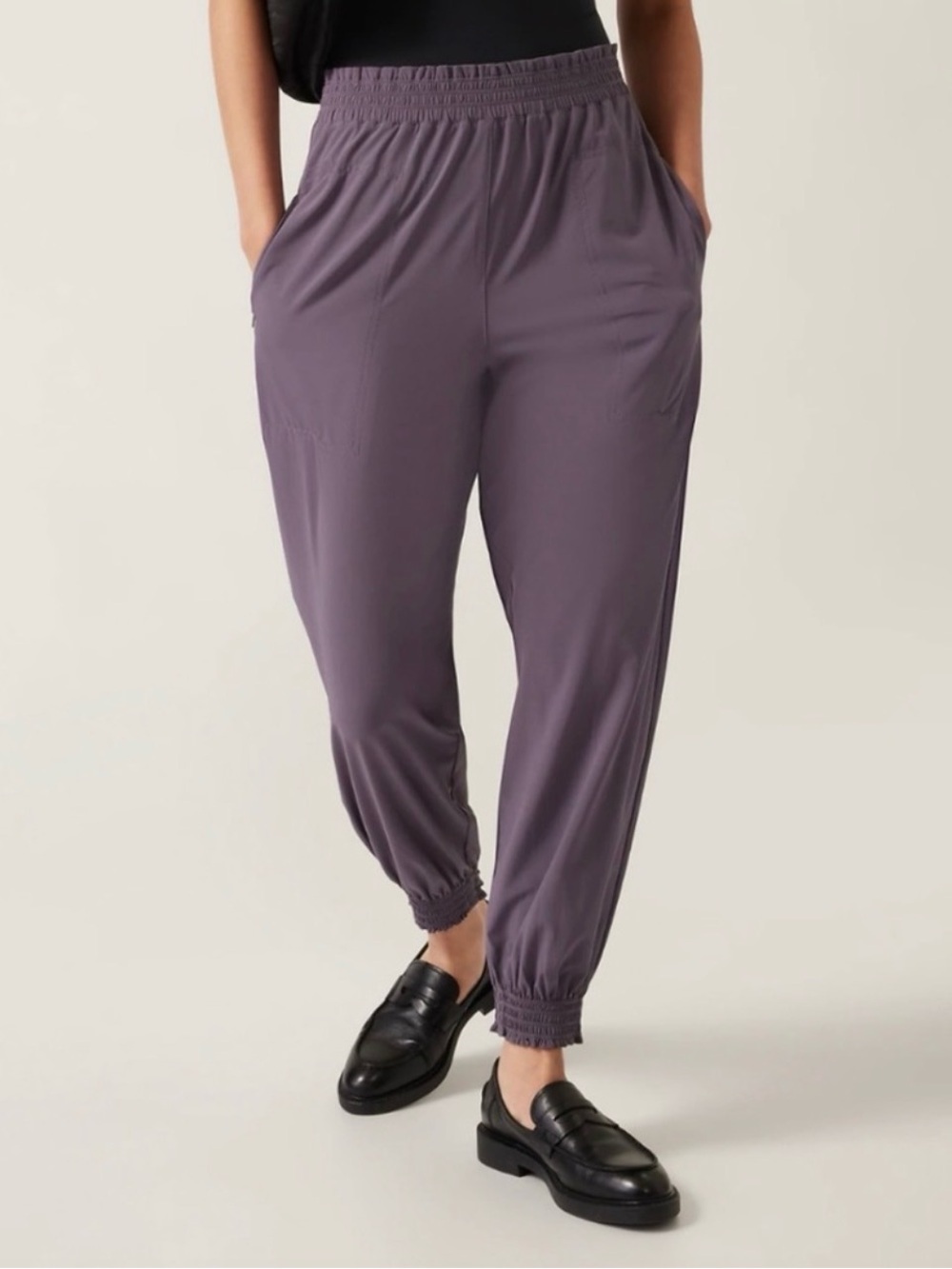 Athleta Plus Size Savannah Joggers
Size 22